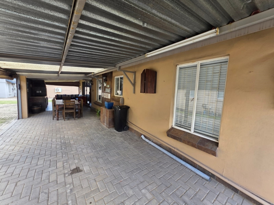 3 Bedroom Property for Sale in Vaalpark Free State